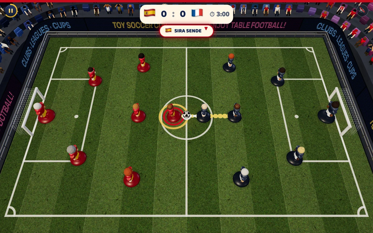 Toy Soccer Cup maçı: dolu 3D stadyumda her takımın yedi oyuncak futbolcusu